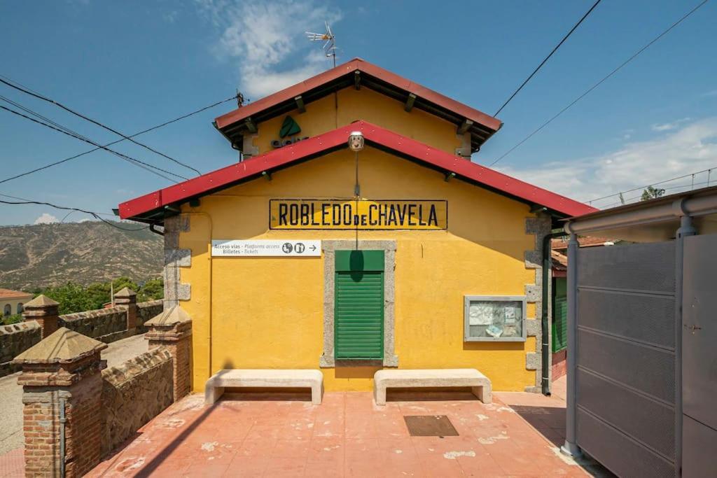 Casa Hortensia. Barbacoa En Robledo De Chavela La Estacion ภายนอก รูปภาพ